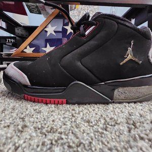 VINTAGE NIKE AIR JORDAN 2007 NEAR DEADSTOCK.SIZE 8.5